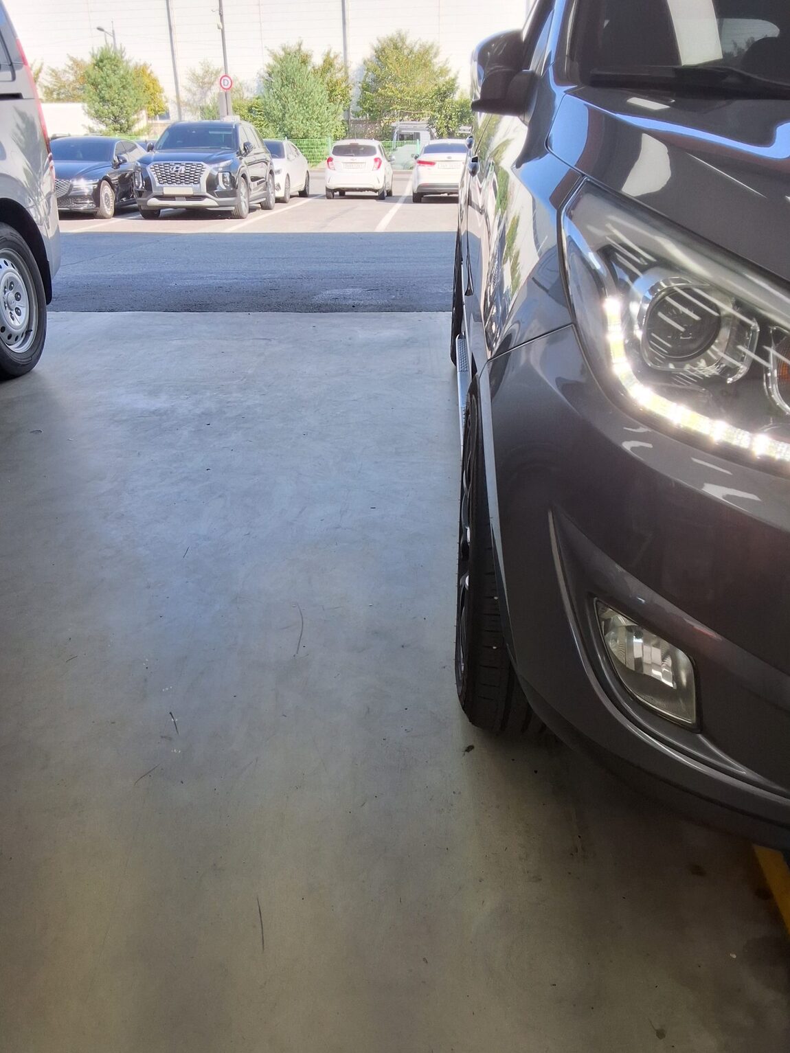 HYUNDAI TUCSON ix DIESEL R20 2WD LX20 PREMIER 2010 - zdjęcie 27