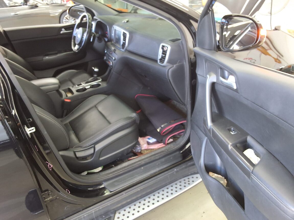 KIA NEW SPORTAGE 1.7 2WD NOBLESSE 2018 - zdjęcie 15