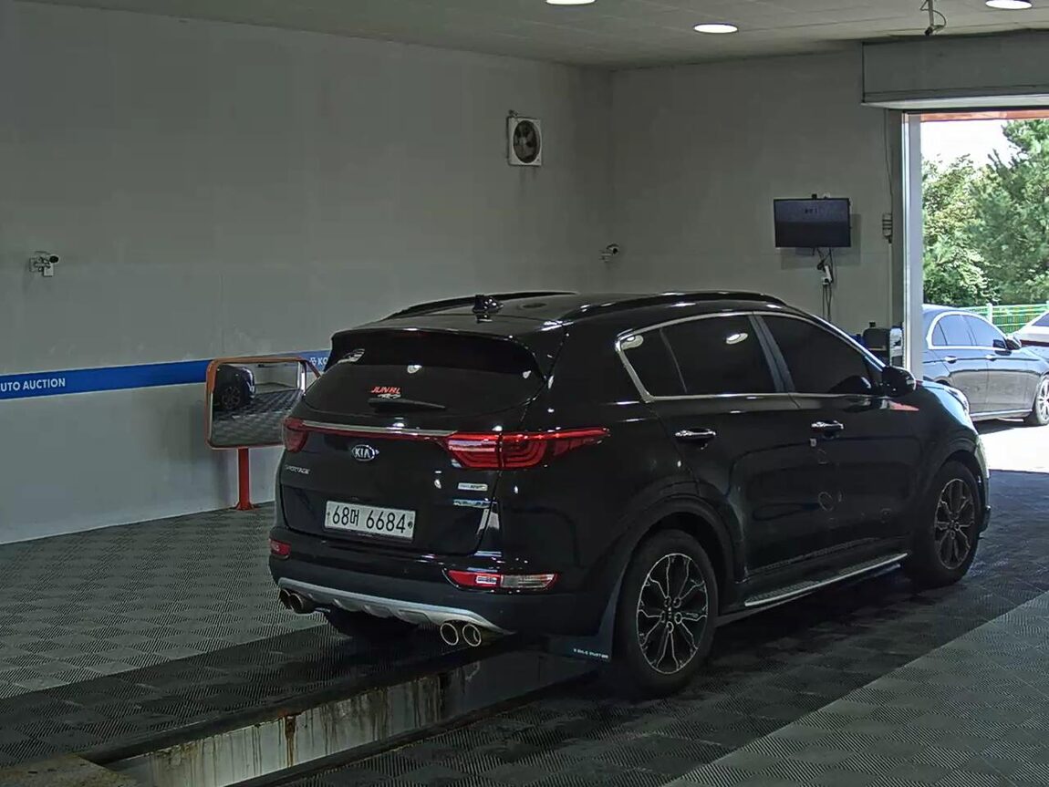 KIA NEW SPORTAGE 1.7 2WD NOBLESSE 2018 - zdjęcie 5
