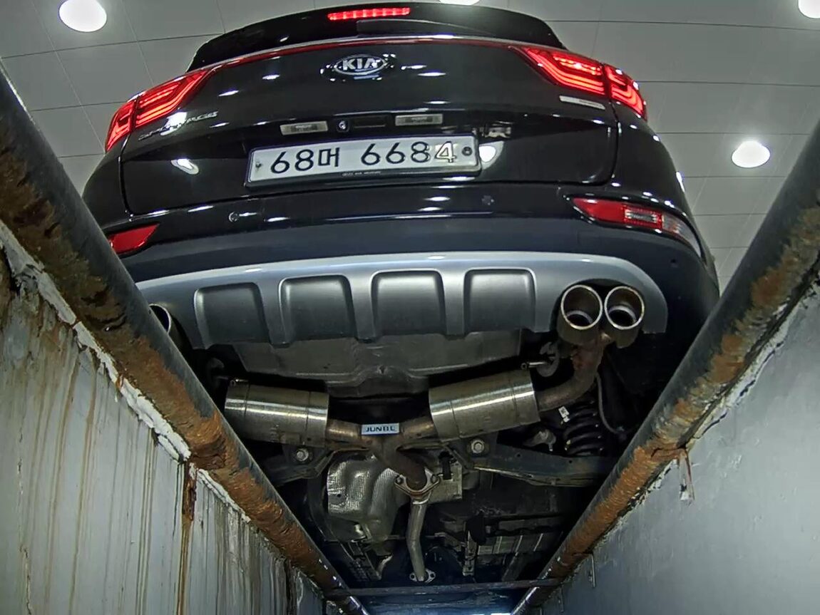 KIA NEW SPORTAGE 1.7 2WD NOBLESSE 2018 - zdjęcie 8