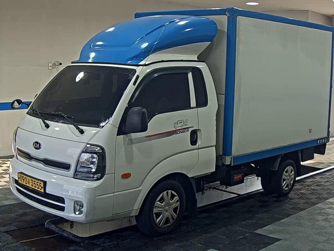 KIA THE NEW BONGO III CARGO BUILT-IN BOX TRUCK PLUS MODEL 2022 - zdjęcie 2