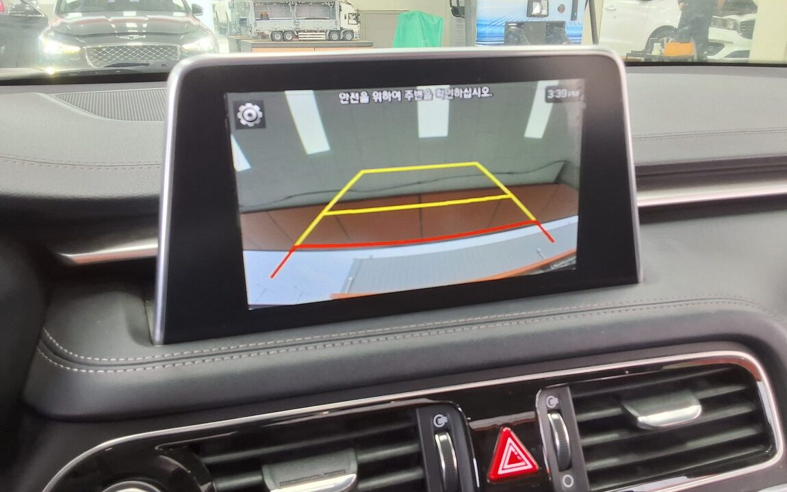 GENESIS G70 2.0T ADVANCED 2019 - zdjęcie 19