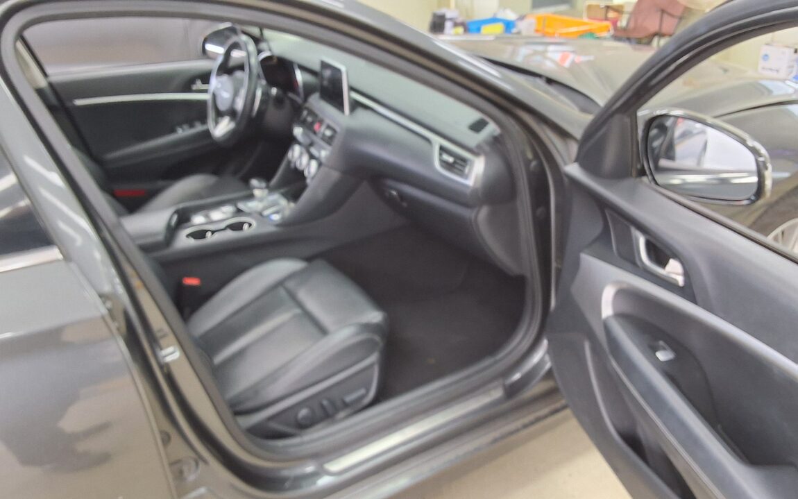 GENESIS G70 2.0T ADVANCED 2019 - zdjęcie 14