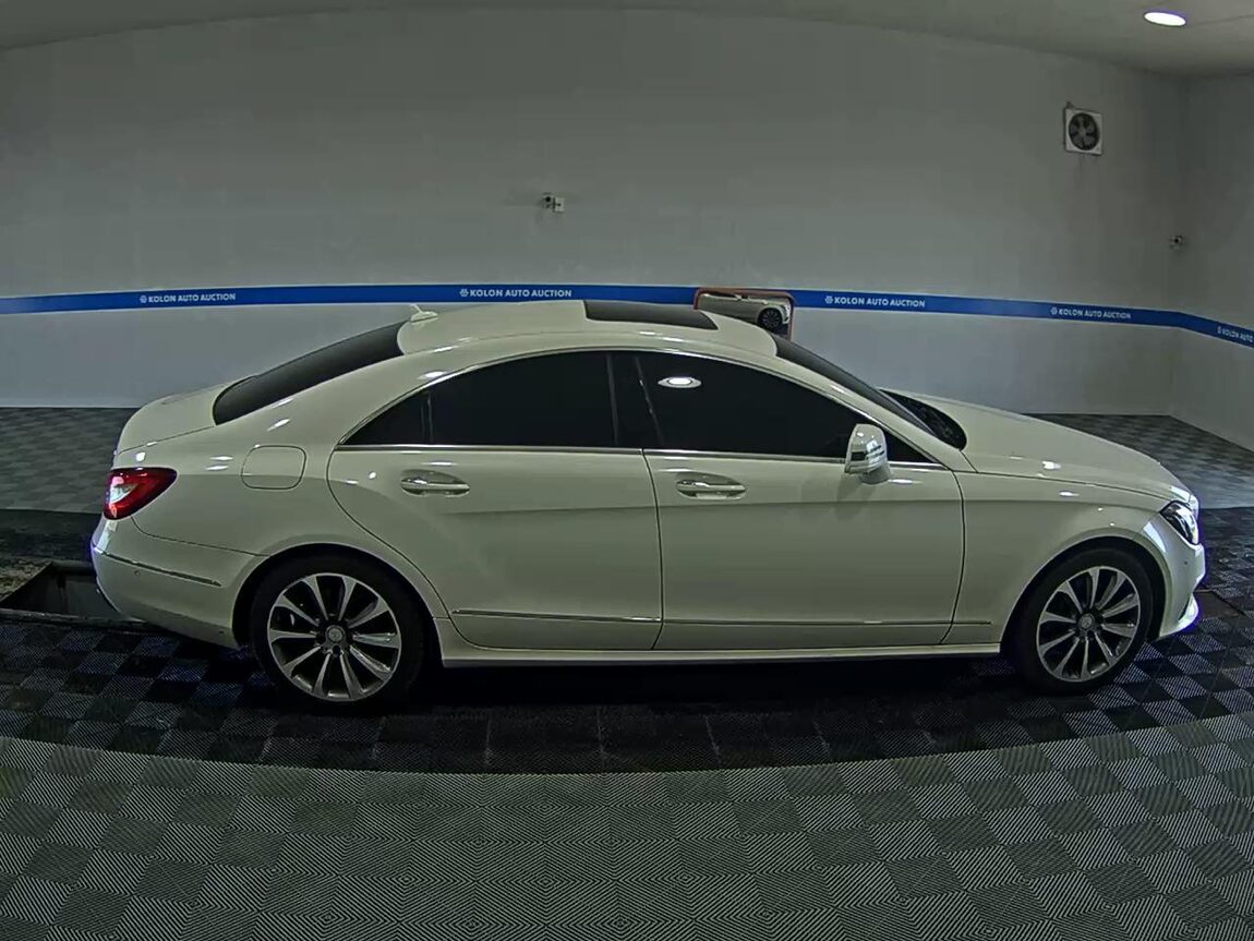 MERCEDES-BENZ CLS-CLASS (2ND GEN) CLS250 d 4MATIC 2016 - zdjęcie 4