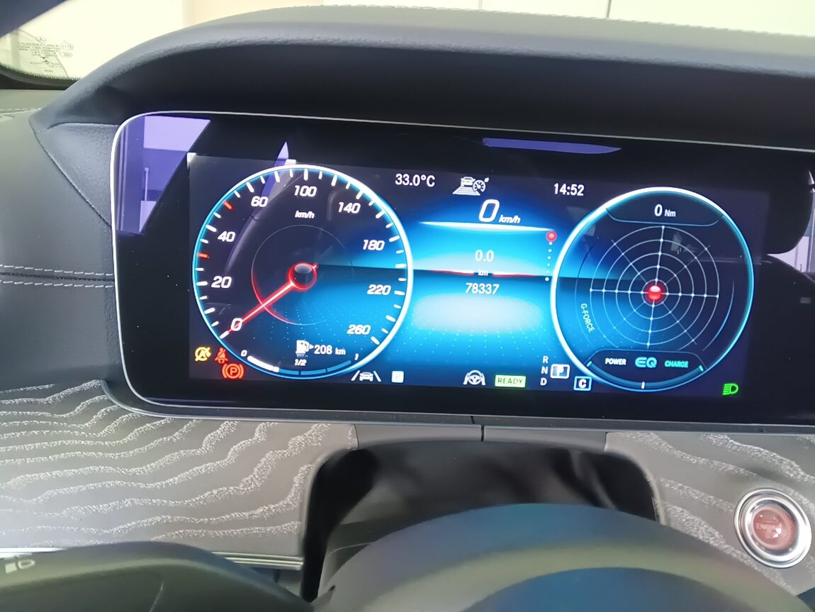 MERCEDES-BENZ E-CLASS (5TH GEN) E350 4MATIC AMG LINE 2021 - zdjęcie 9