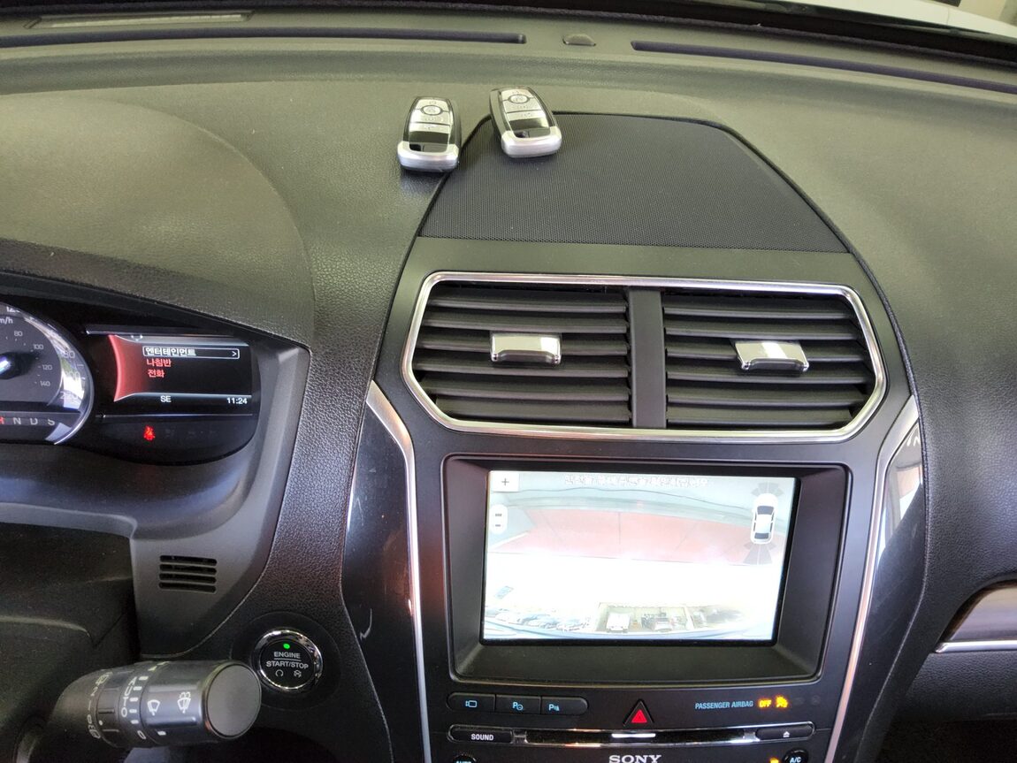 FORD EXPLORER (5TH GEN) 2.3 AWD LIMITED 2018 - zdjęcie 18