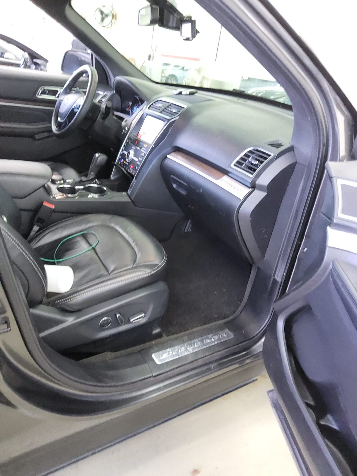 FORD EXPLORER (5TH GEN) 2.3 AWD LIMITED 2018 - zdjęcie 14