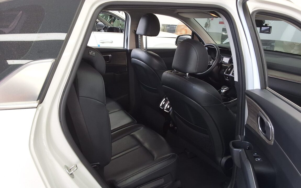 KIA NEW SORENTO (MQ4) 2.2 DIESEL 2WD PRESTIGE 2021 - zdjęcie 13