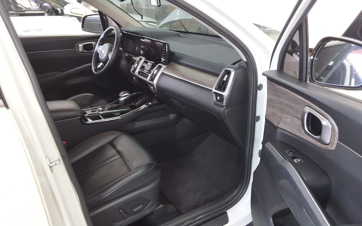 KIA NEW SORENTO (MQ4) 2.2 DIESEL 2WD PRESTIGE 2021 - zdjęcie 14