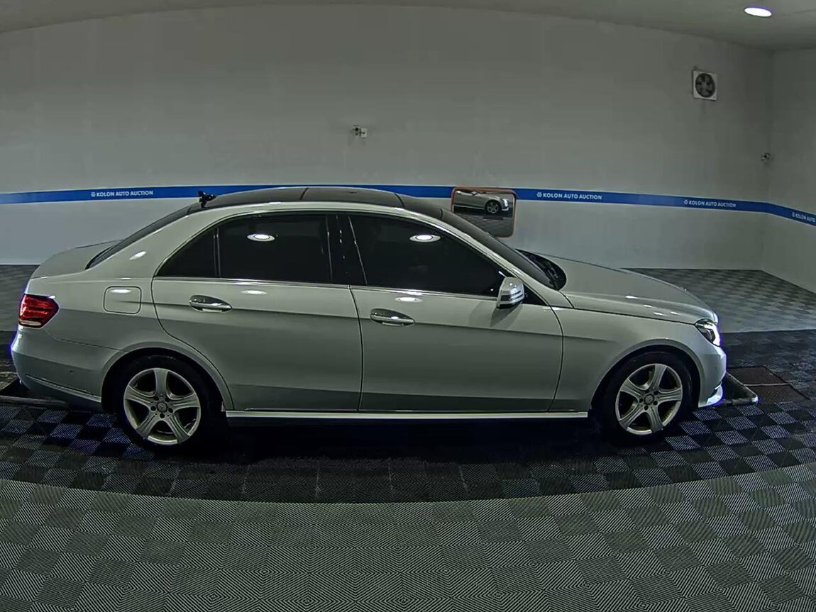 MERCEDES-BENZ E-CLASS (4TH GEN) E250 CDI 4MATIC 2014 - zdjęcie 4