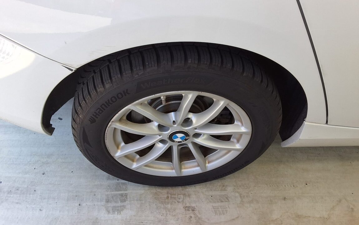 BMW 1 SERIES (2ND GEN) 5-DOOR 118d JOY 2016 - zdjęcie 27