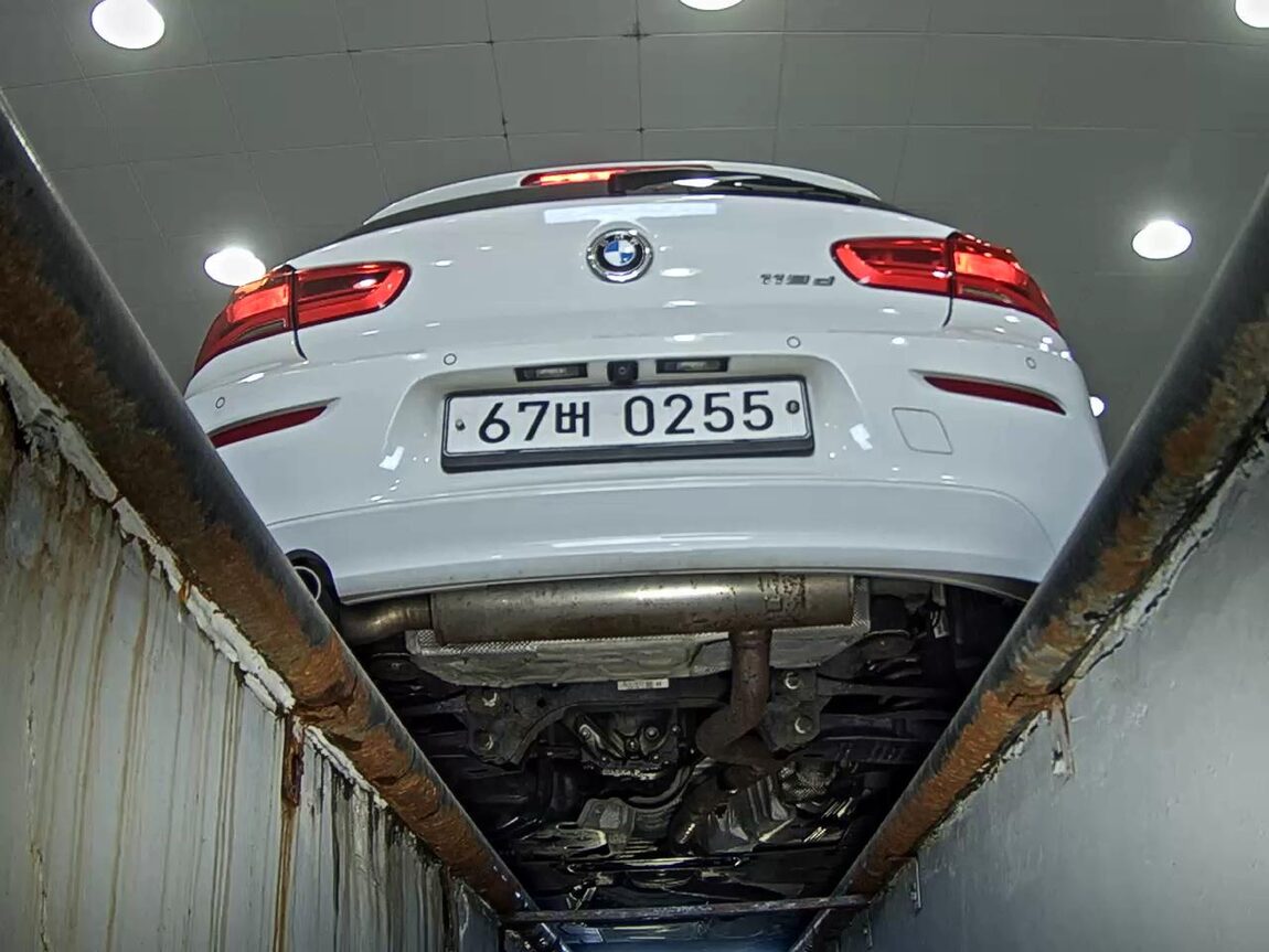 BMW 1 SERIES (2ND GEN) 5-DOOR 118d JOY 2016 - zdjęcie 8