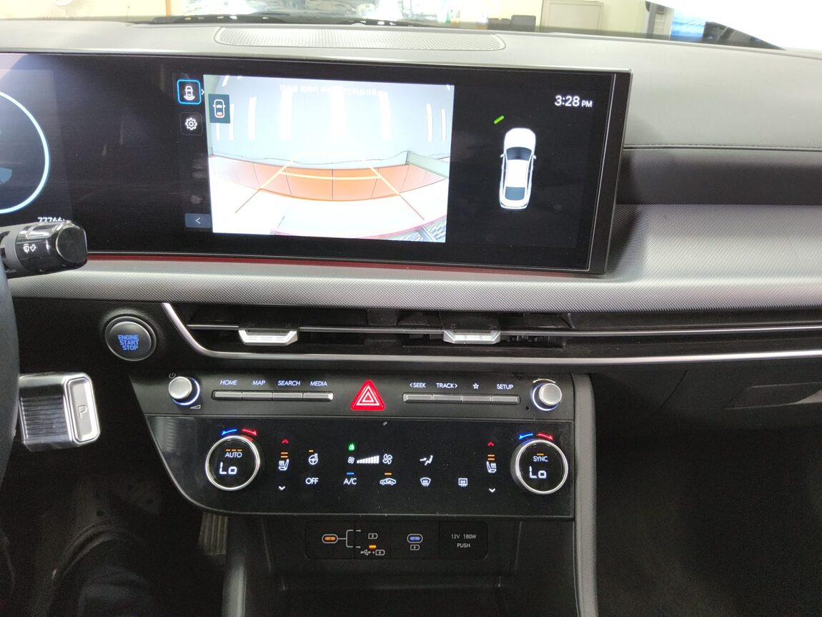 HYUNDAI SONATA THE EDGE GASOLINE 2.0 PREMIUM 2024 - zdjęcie 18