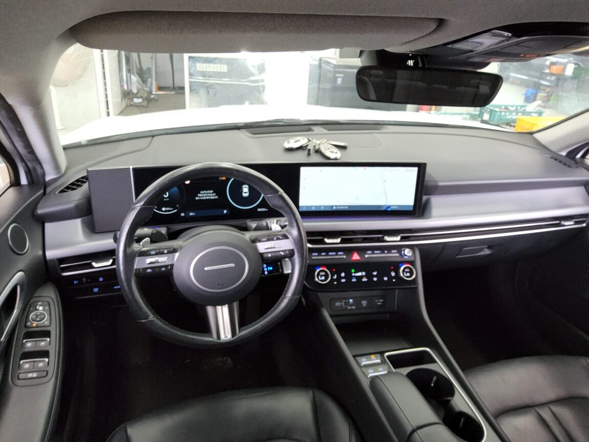 HYUNDAI SONATA THE EDGE GASOLINE 2.0 PREMIUM 2024 - zdjęcie 11