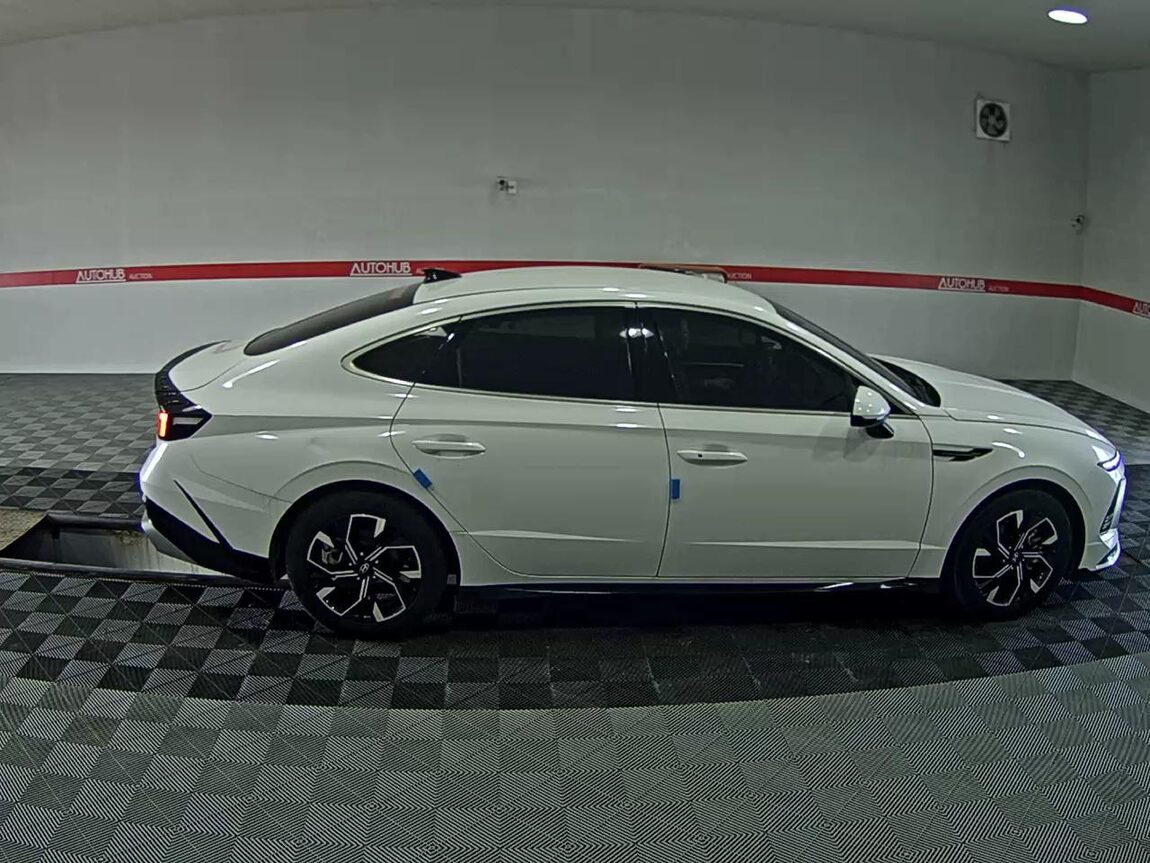 HYUNDAI SONATA THE EDGE GASOLINE 2.0 PREMIUM 2024 - zdjęcie 4