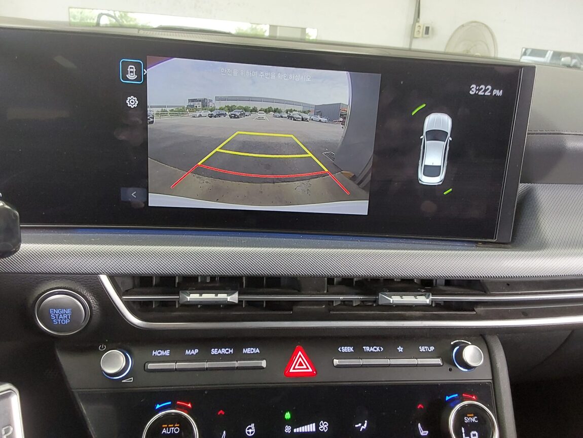 HYUNDAI SONATA THE EDGE GASOLINE 2.0 PREMIUM 2024 - zdjęcie 17