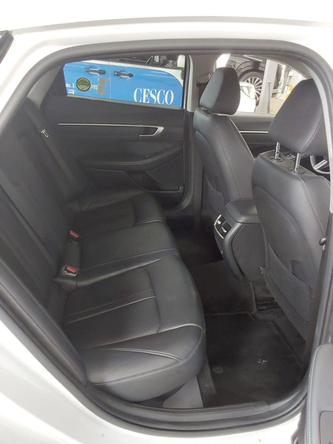 HYUNDAI SONATA THE EDGE GASOLINE 2.0 PREMIUM 2024 - zdjęcie 13