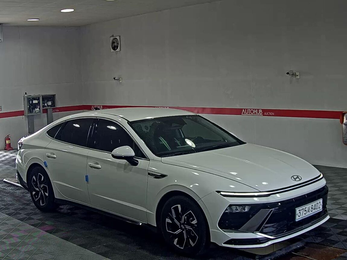 HYUNDAI SONATA THE EDGE GASOLINE 2.0 PREMIUM 2024 - zdjęcie 3