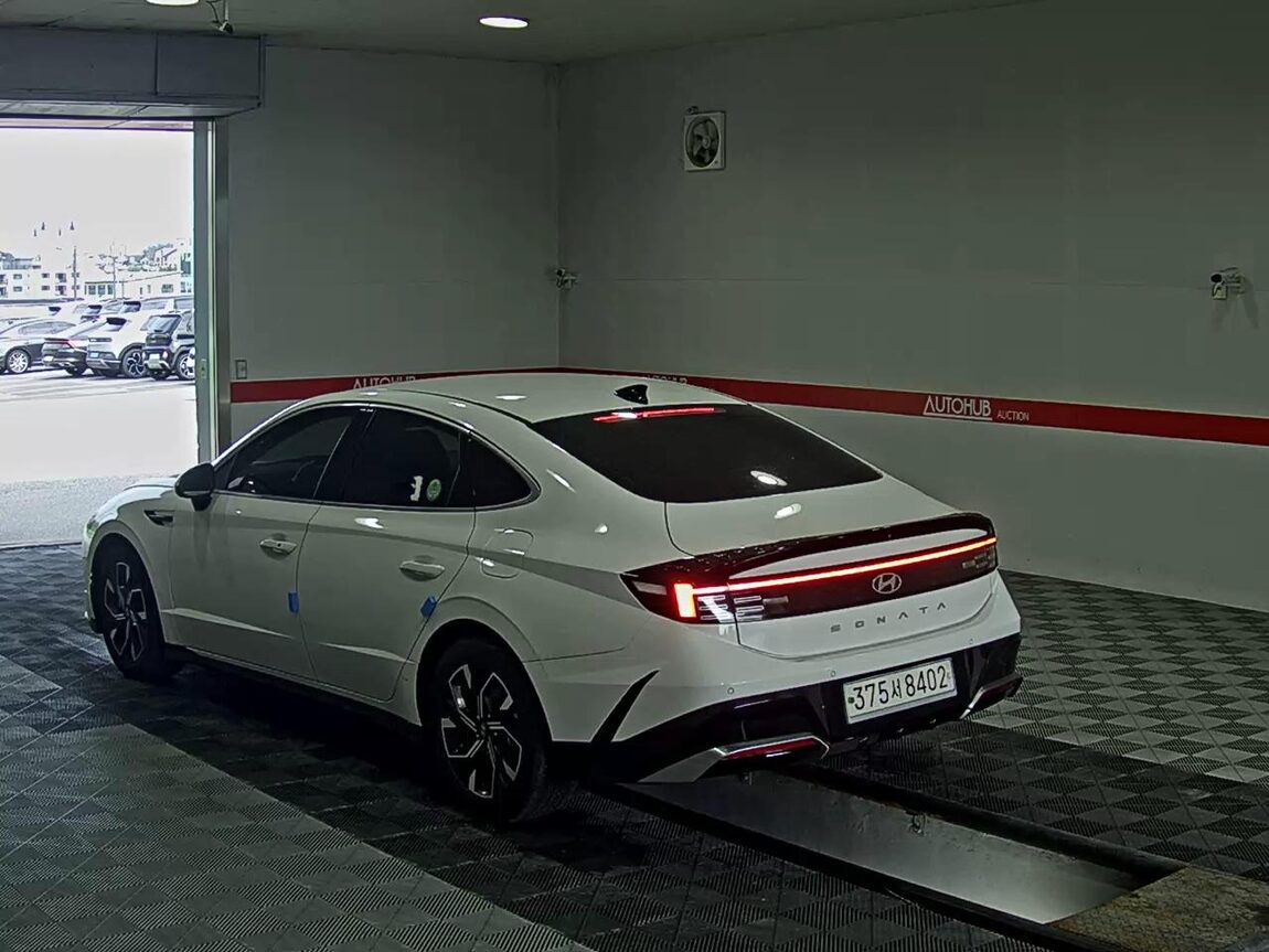 HYUNDAI SONATA THE EDGE GASOLINE 2.0 PREMIUM 2024 - zdjęcie 6