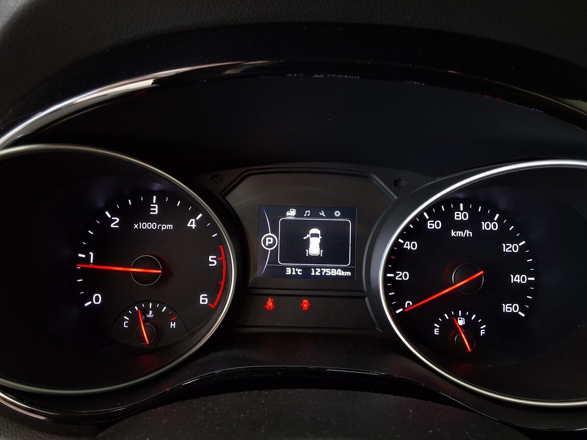 KIA ALL NEW CARNIVAL 11-SEATER DIESEL PRESTIGE 2015 - zdjęcie 10