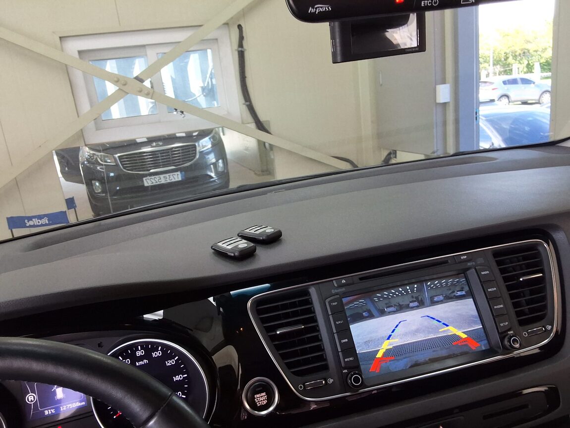 KIA ALL NEW CARNIVAL 11-SEATER DIESEL PRESTIGE 2015 - zdjęcie 25
