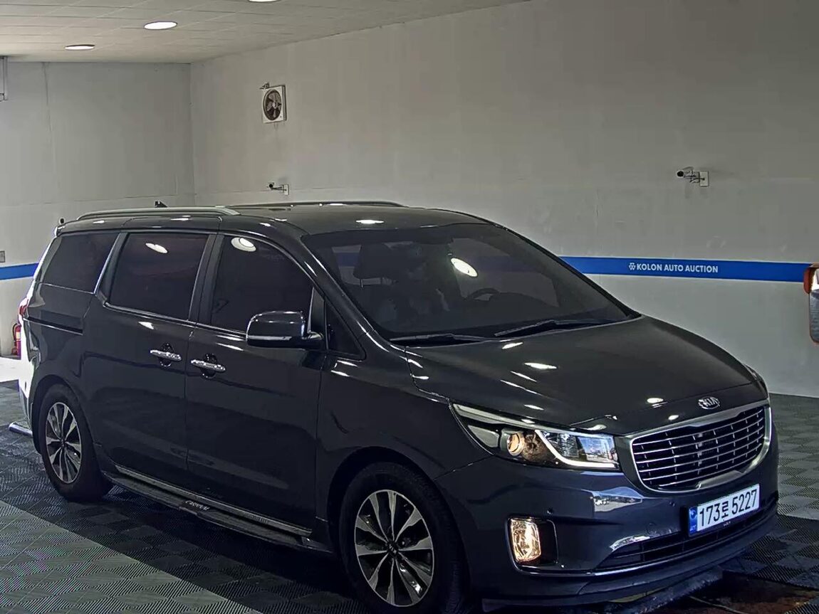 KIA ALL NEW CARNIVAL 11-SEATER DIESEL PRESTIGE 2015 - zdjęcie 3