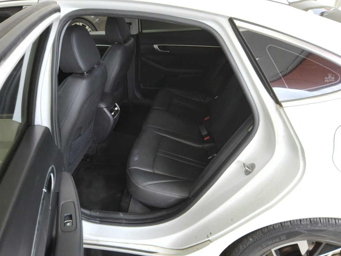 HYUNDAI SONATA THE EDGE GASOLINE 2.0 PREMIUM 2024 - zdjęcie 12