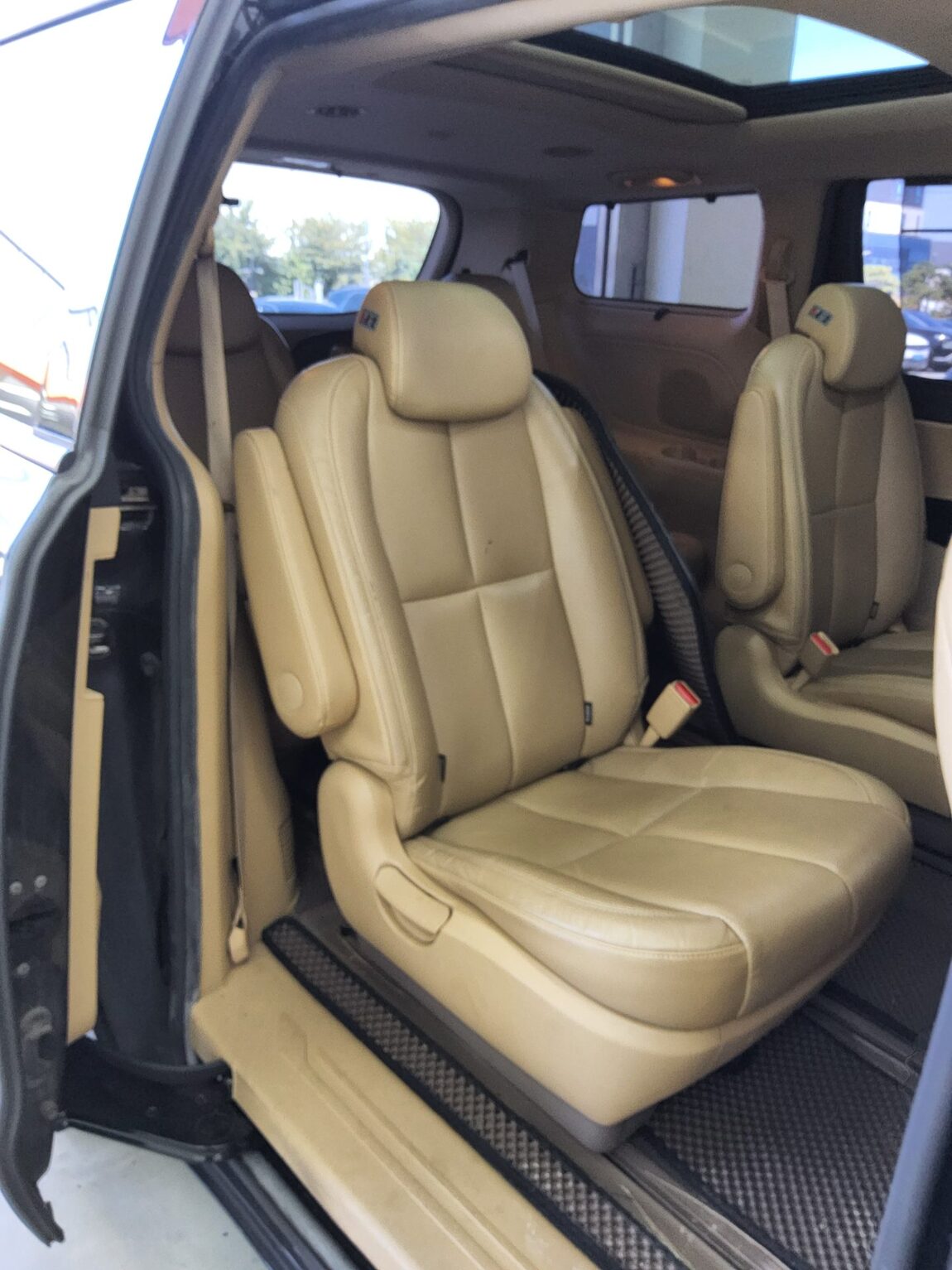 KIA ALL NEW CARNIVAL 9-SEATER DIESEL NOBLESSE 2016 - zdjęcie 13