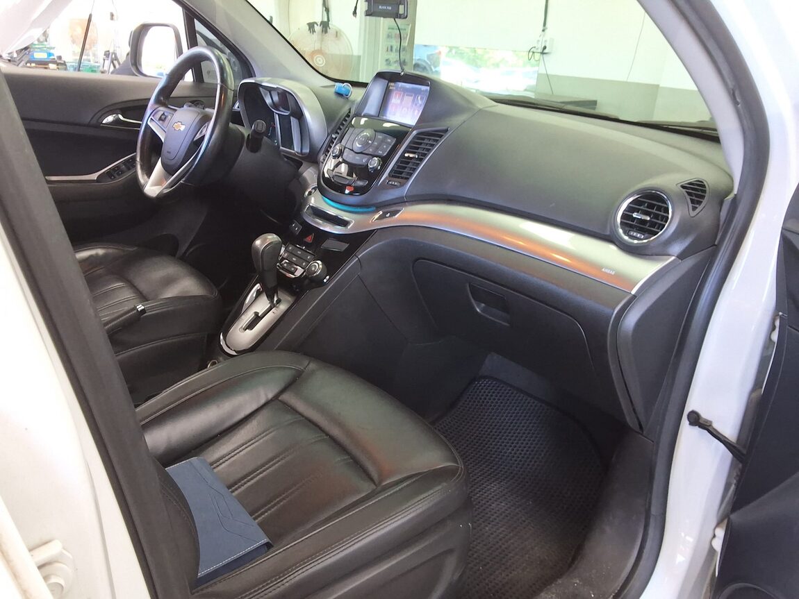 CHEVROLET (DAEWOO) ORLANDO 2.0 DIESEL LTZ PREMIUM 2014 - zdjęcie 14