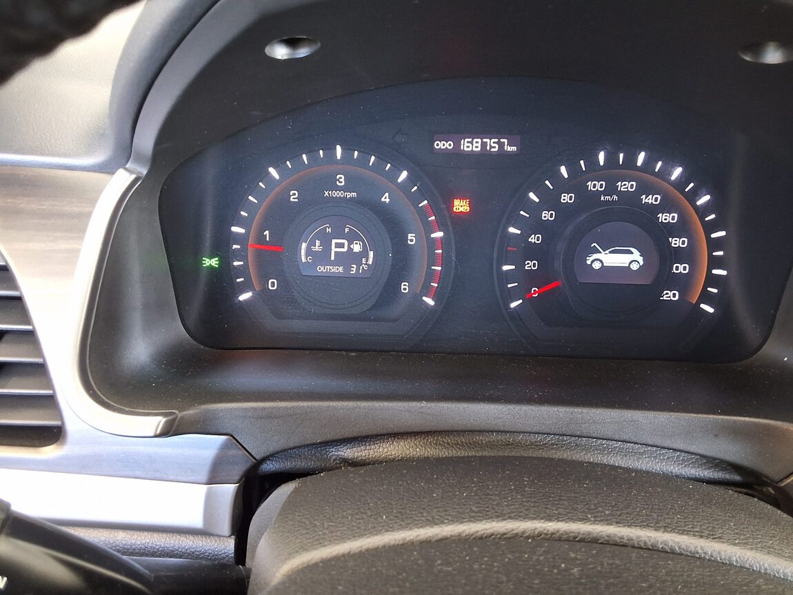 KG MOBILITY (SSANGYONG) NEW KORANDO C 2.0 2WD RX PREMIUM MODEL 2015 - zdjęcie 9