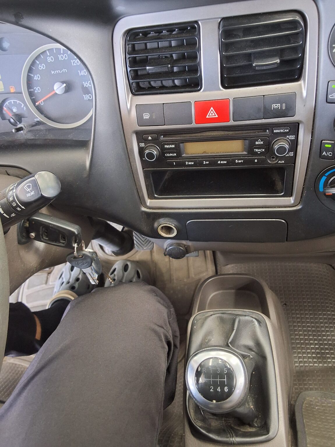 HYUNDAI PORTER II BUILT-IN BOX TRUCK SUPER CAB 2013 - zdjęcie 14