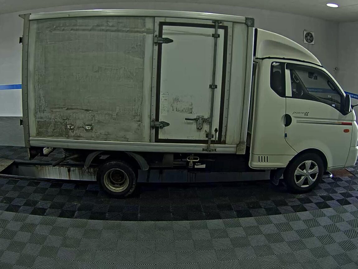HYUNDAI PORTER II BUILT-IN BOX TRUCK SUPER CAB 2013 - zdjęcie 4