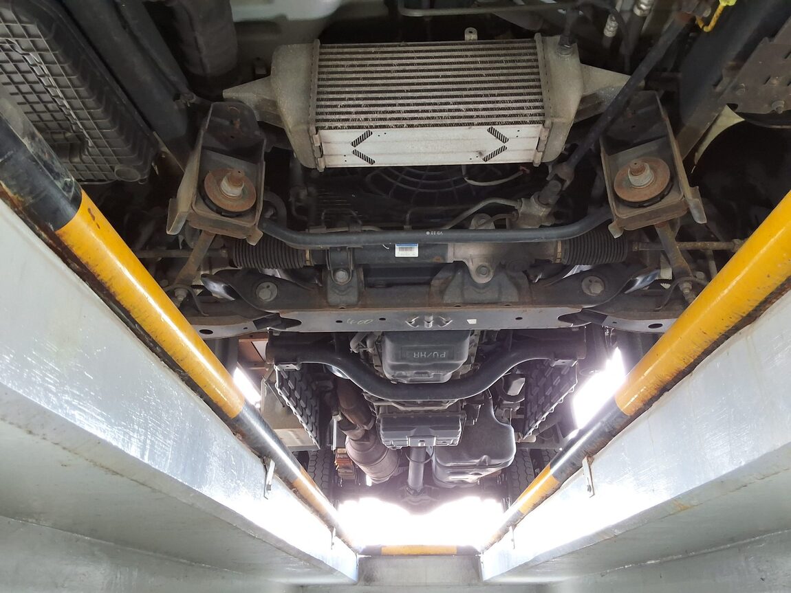 HYUNDAI PORTER II BUILT-IN BOX TRUCK LOW DECK 2022 - zdjęcie 19