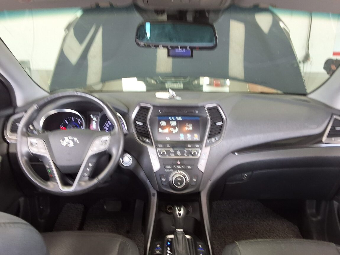 HYUNDAI SANTA FE (DM) DIESEL R2.2 2WD EXCLUSIVE SPECIAL 2015 - zdjęcie 12