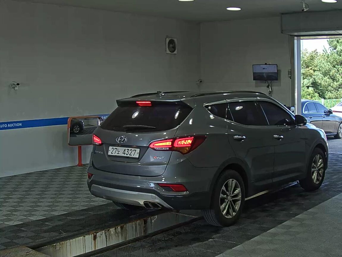 HYUNDAI SANTA FE THE PRIME DIESEL R2.0 2WD PREMIUM 2017 - zdjęcie 5