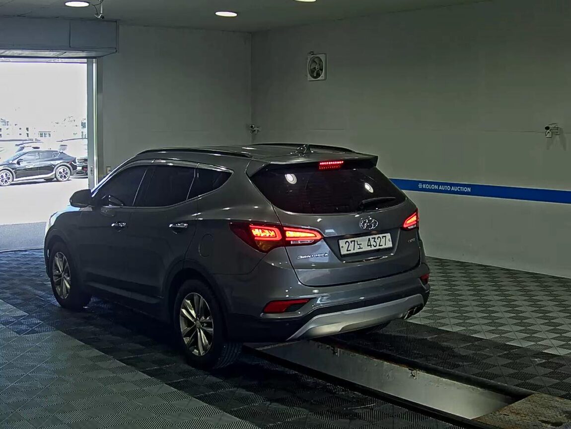 HYUNDAI SANTA FE THE PRIME DIESEL R2.0 2WD PREMIUM 2017 - zdjęcie 6
