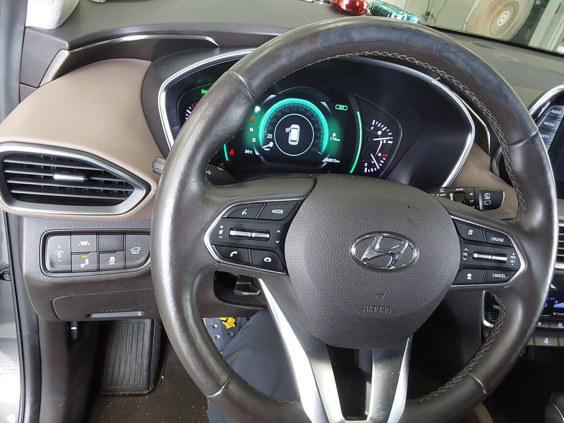 HYUNDAI SANTA FE (TM) R2.0 2WD PRESTIGE 2019 - zdjęcie 18