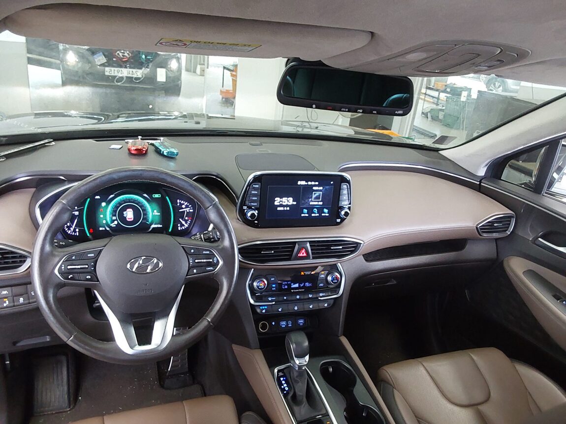 HYUNDAI SANTA FE (TM) R2.0 2WD PRESTIGE 2019 - zdjęcie 11