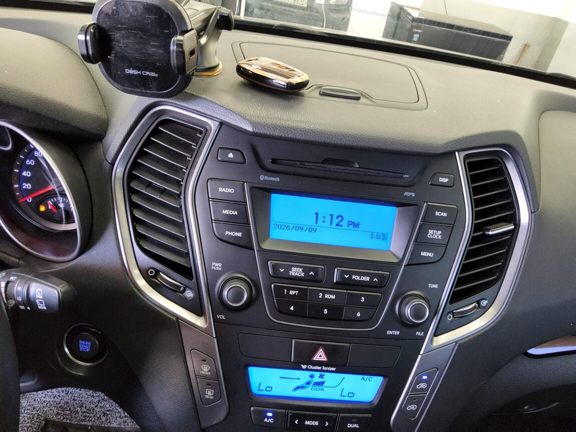 HYUNDAI SANTA FE (DM) DIESEL R2.0 2WD PREMIUM 2013 - zdjęcie 17