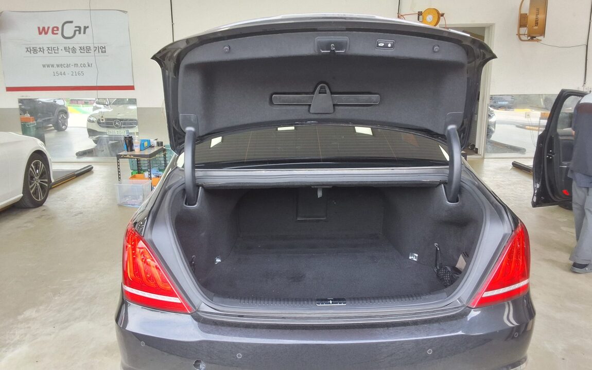 GENESIS EQ900 3.8 GDi AWD PREMIUM LUXURY 2016 - zdjęcie 15