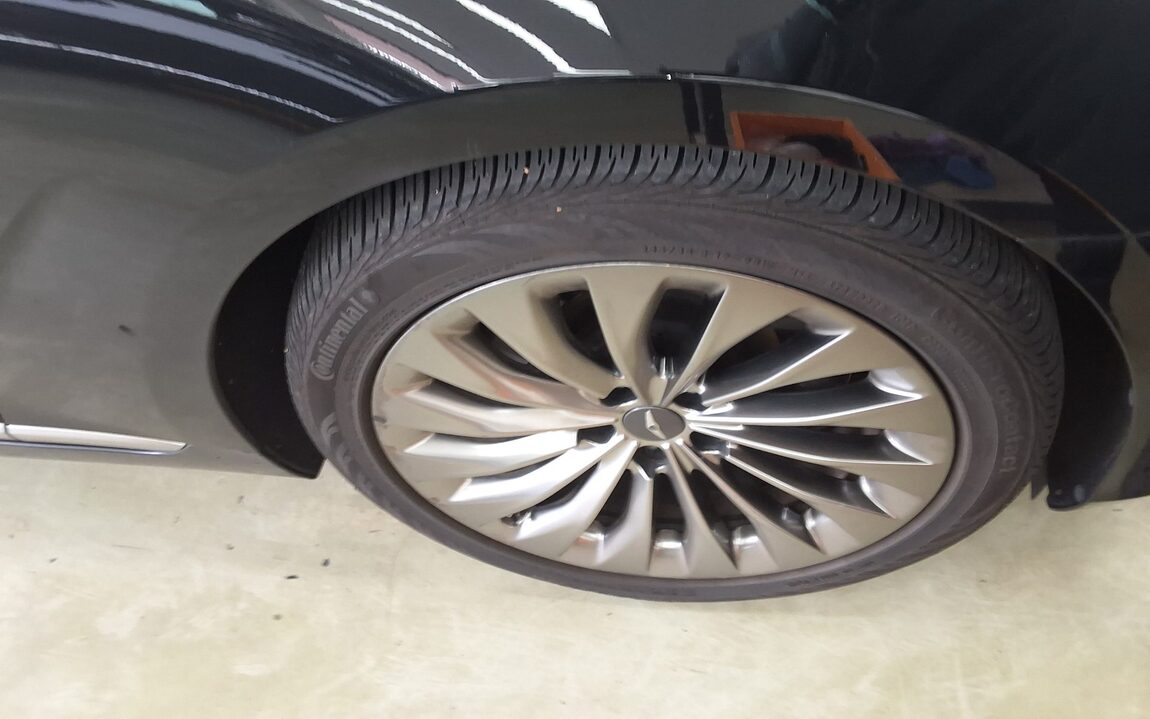 GENESIS EQ900 3.8 GDi AWD PREMIUM LUXURY 2016 - zdjęcie 29