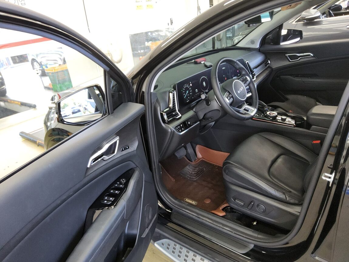 KIA THE ALL NEW SPORTAGE HYBRID 1.6 HEV SIGNATURE 2022 - zdjęcie 10
