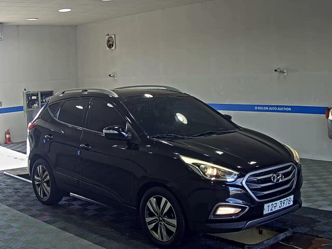 HYUNDAI NEW TUCSON ix DIESEL R2.0 2WD MODERN 2014 - zdjęcie 3