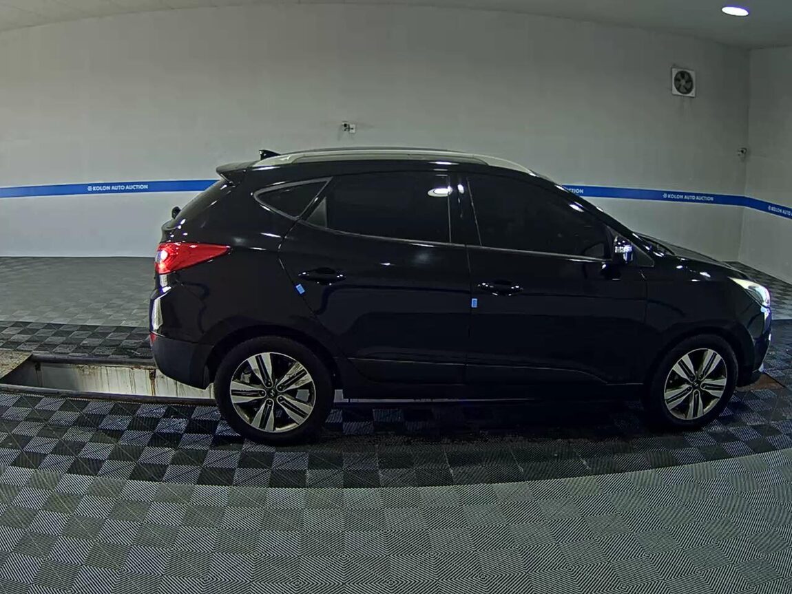 HYUNDAI NEW TUCSON ix DIESEL R2.0 2WD MODERN 2014 - zdjęcie 4