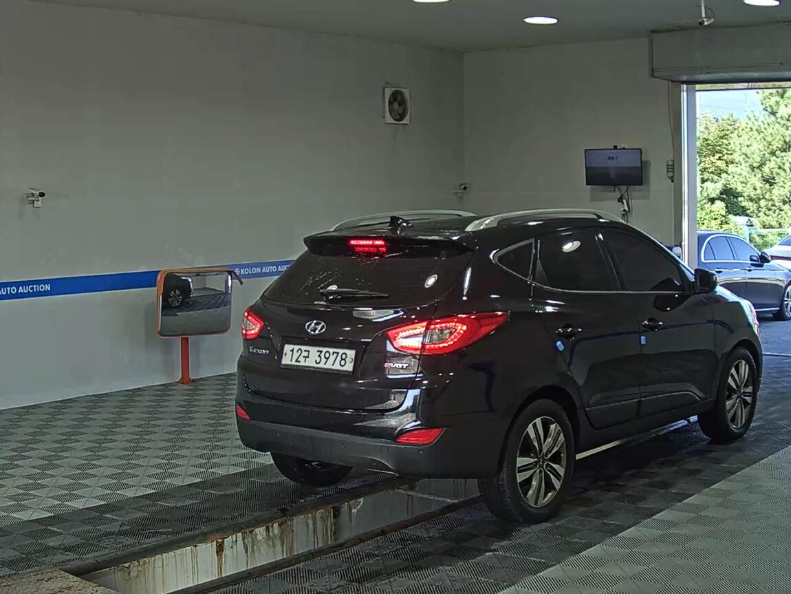 HYUNDAI NEW TUCSON ix DIESEL R2.0 2WD MODERN 2014 - zdjęcie 5