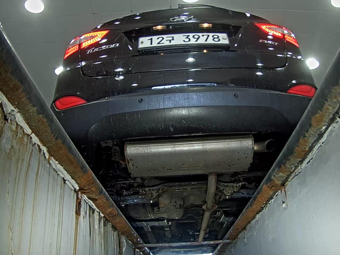 HYUNDAI NEW TUCSON ix DIESEL R2.0 2WD MODERN 2014 - zdjęcie 8