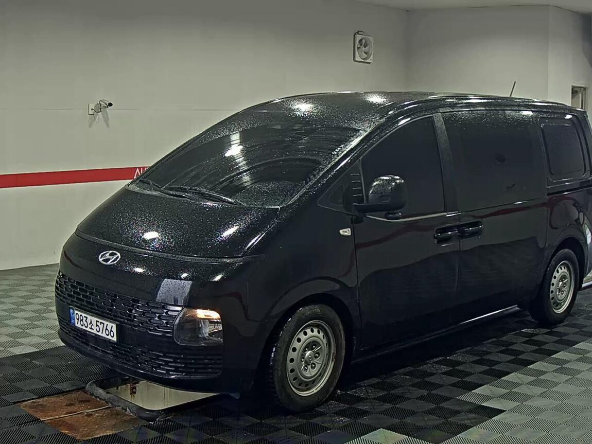 HYUNDAI STARIA 2.2 DIESEL CARGO 5-SEATER SMART 2022 - zdjęcie 2