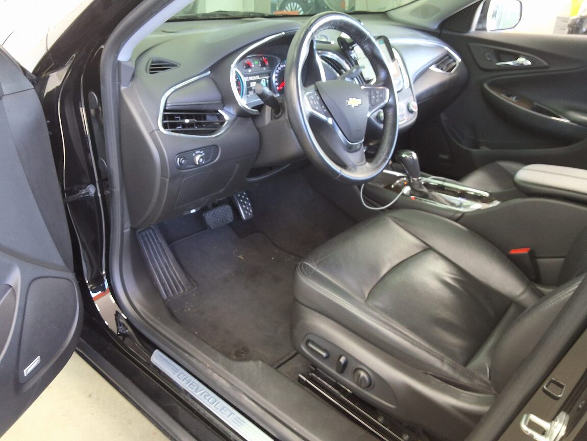 CHEVROLET (DAEWOO) ALL NEW MALIBU 2.0 TURBO PERFECT BLACK 2017 - zdjęcie 10
