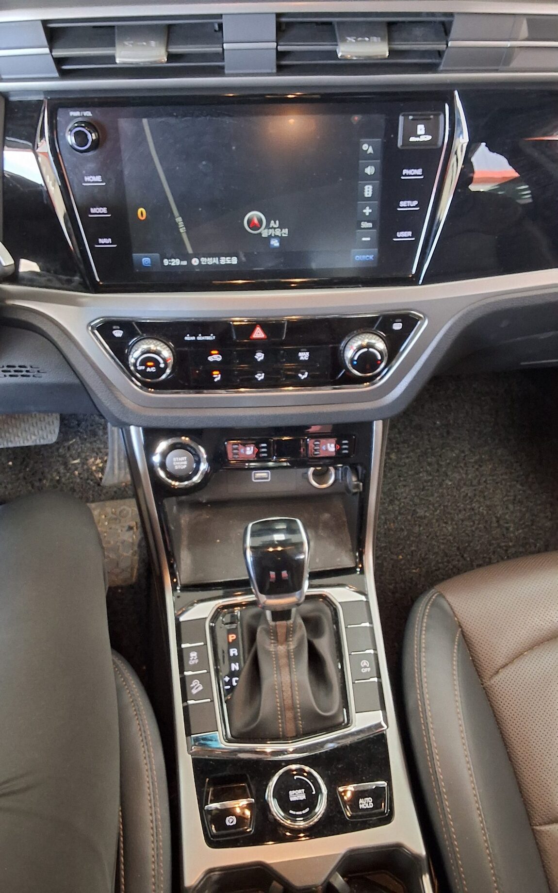 KG MOBILITY (SSANGYONG) ALL NEW KORANDO 1.5 GASOLINE 2WD C5 PLUS 2020 - zdjęcie 18