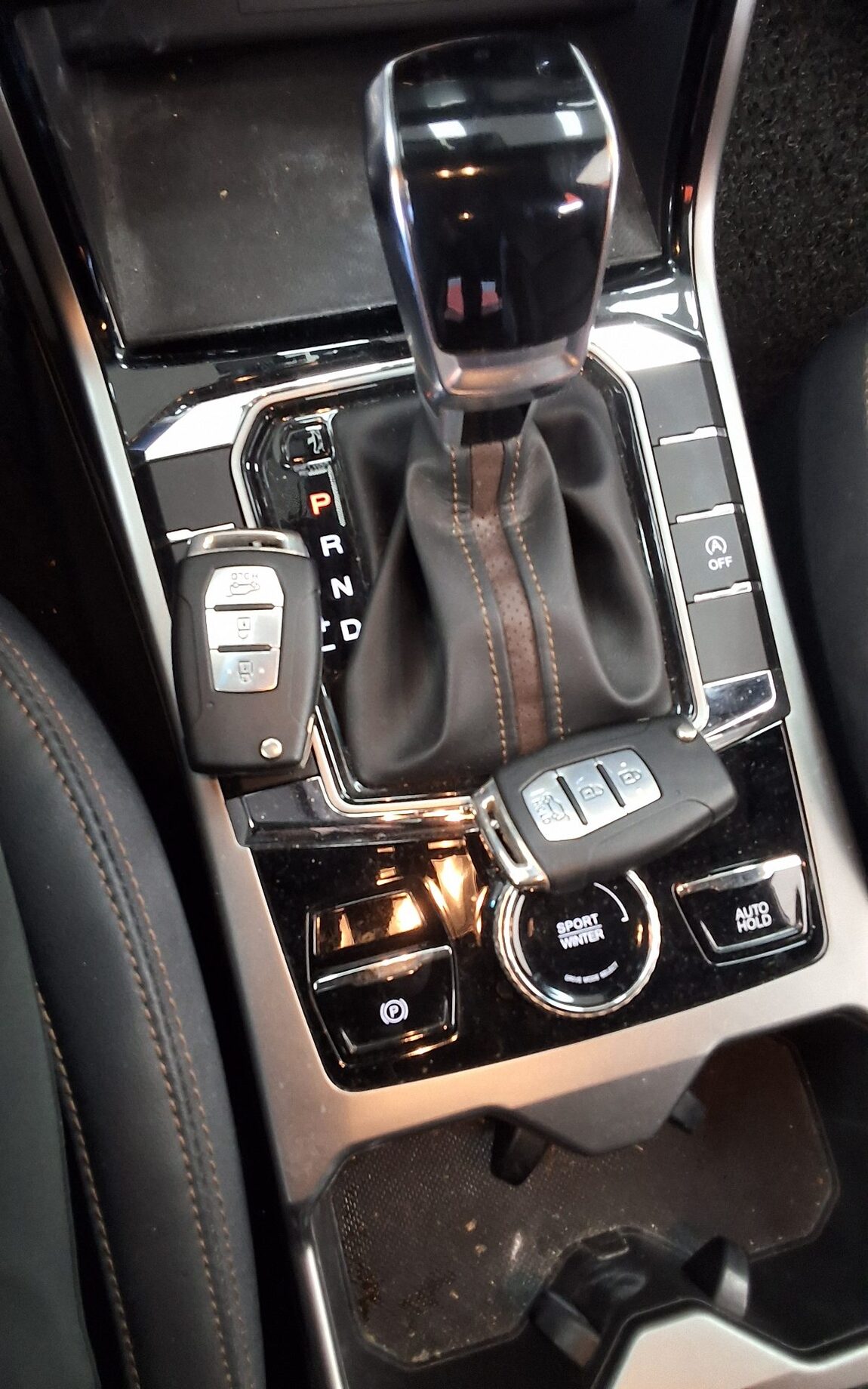 KG MOBILITY (SSANGYONG) ALL NEW KORANDO 1.5 GASOLINE 2WD C5 PLUS 2020 - zdjęcie 20